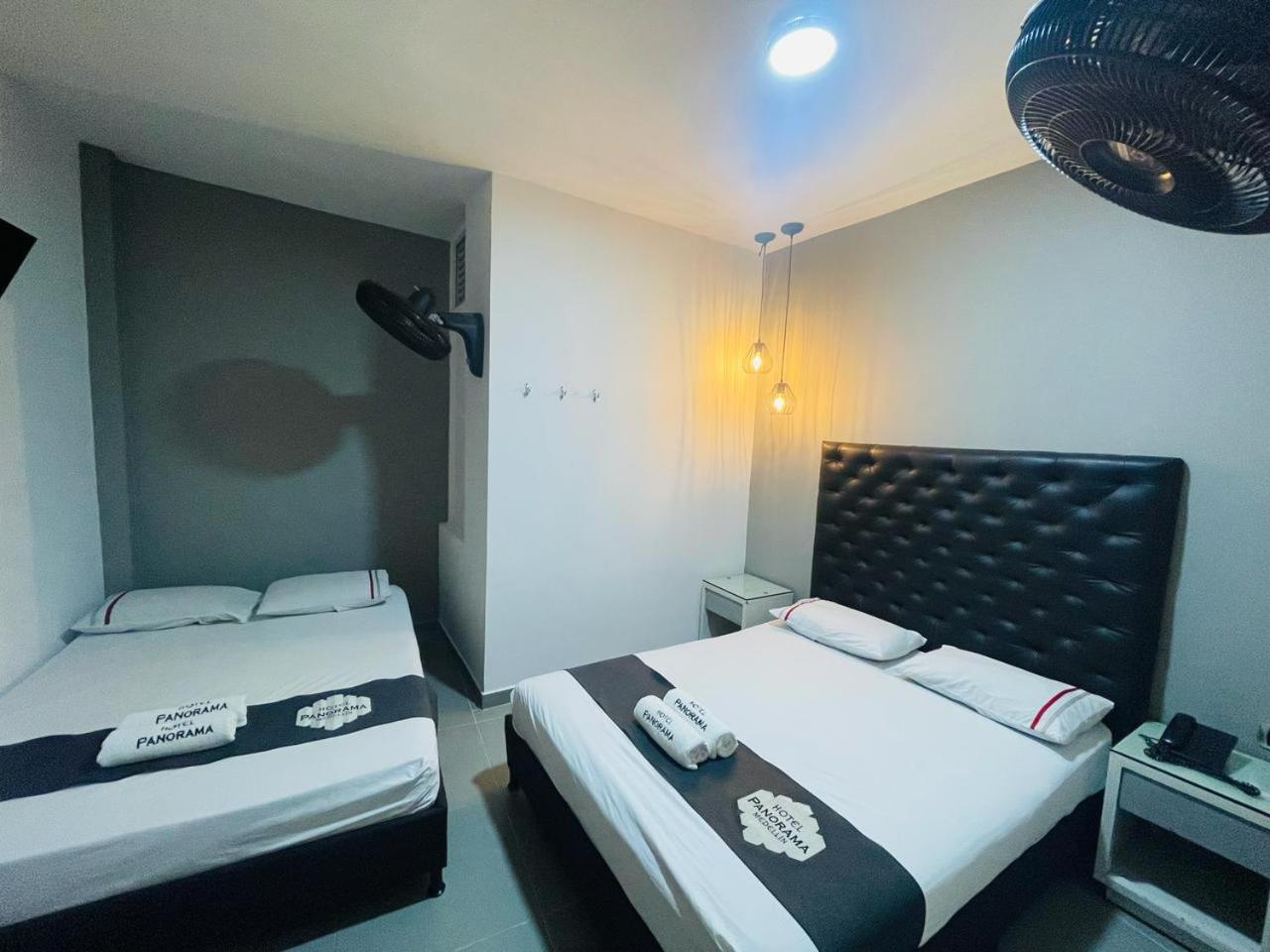 Hotel Panorama 메딜린 외부 사진
