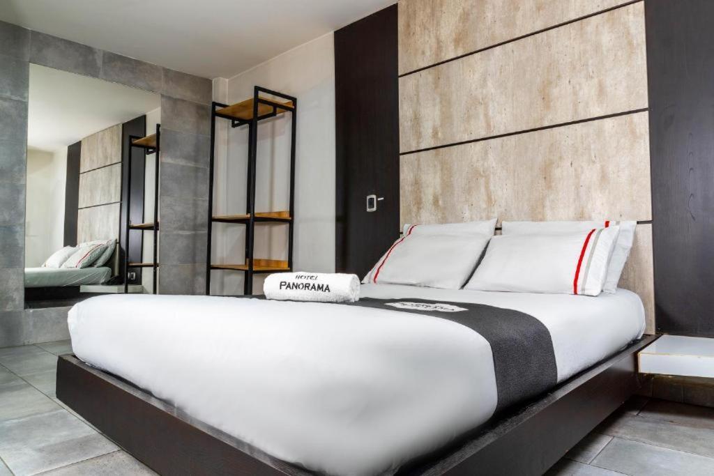 Hotel Panorama 메딜린 외부 사진